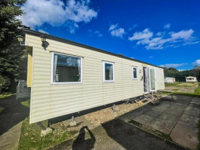 Cosy 8 Berth Caravan Near To Skegness At Southview Holiday Park Ref 33057F